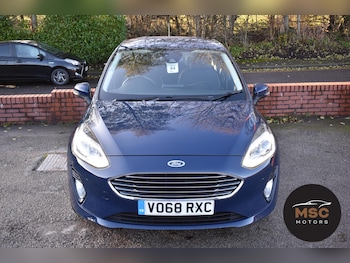 Used Ford Fiesta 2018 for sale - 77055745: Photo