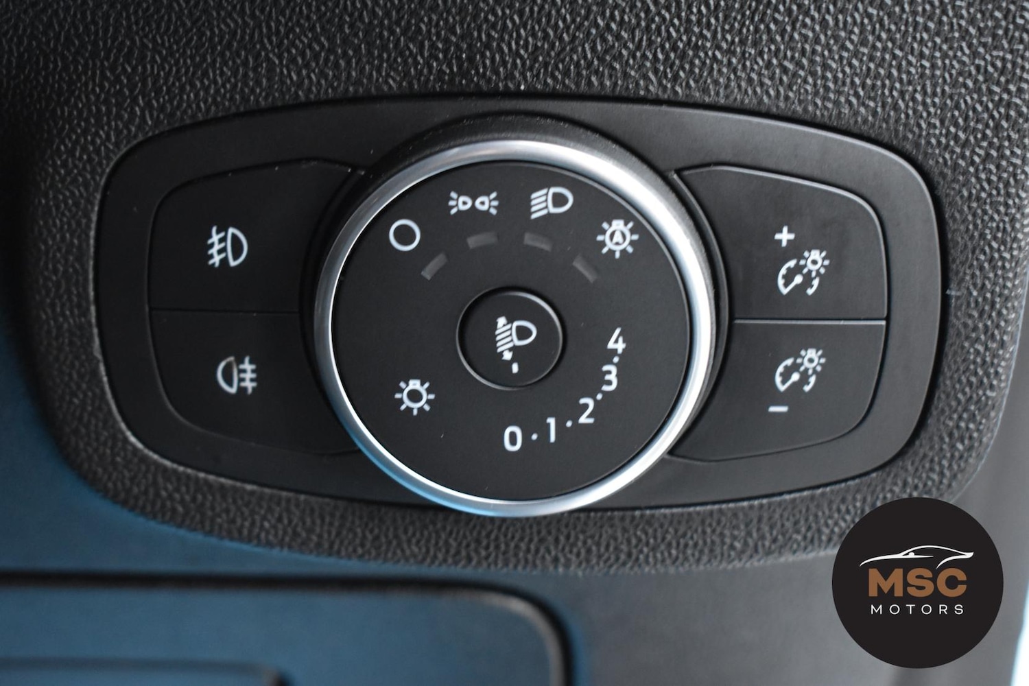 Used Ford Fiesta 2019 for sale - 76643867: Photo 30