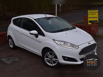 Used Ford Fiesta 2015 for sale - 77129915: Photo