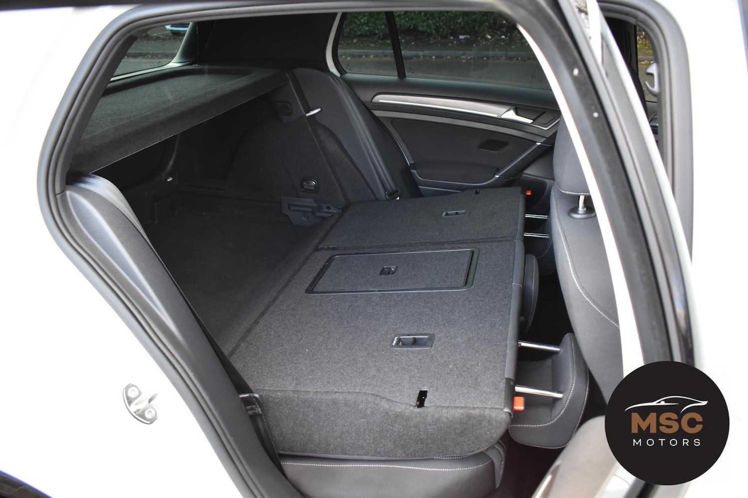 Used Volkswagen Golf 2017 for sale - 76494343: Photo 37