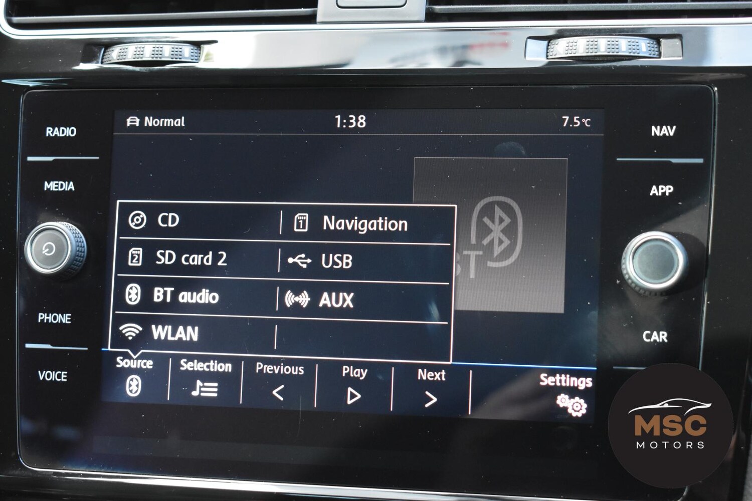 Used Volkswagen Golf 2017 for sale - 76494343: Photo 60