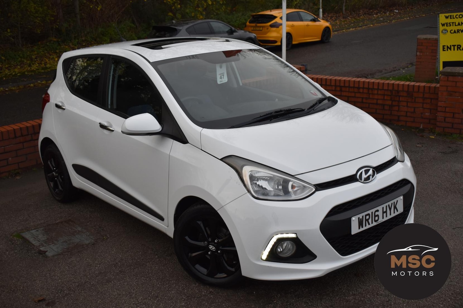 Used Hyundai i10 2016 for sale - 76882168: Photo 1