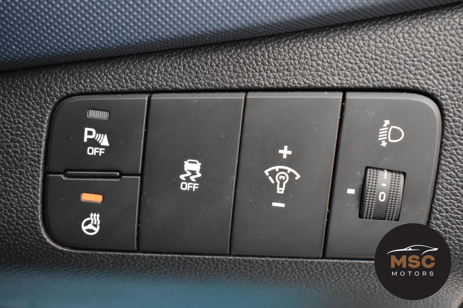 Used Hyundai i10 2016 for sale - 76882168: Photo 30