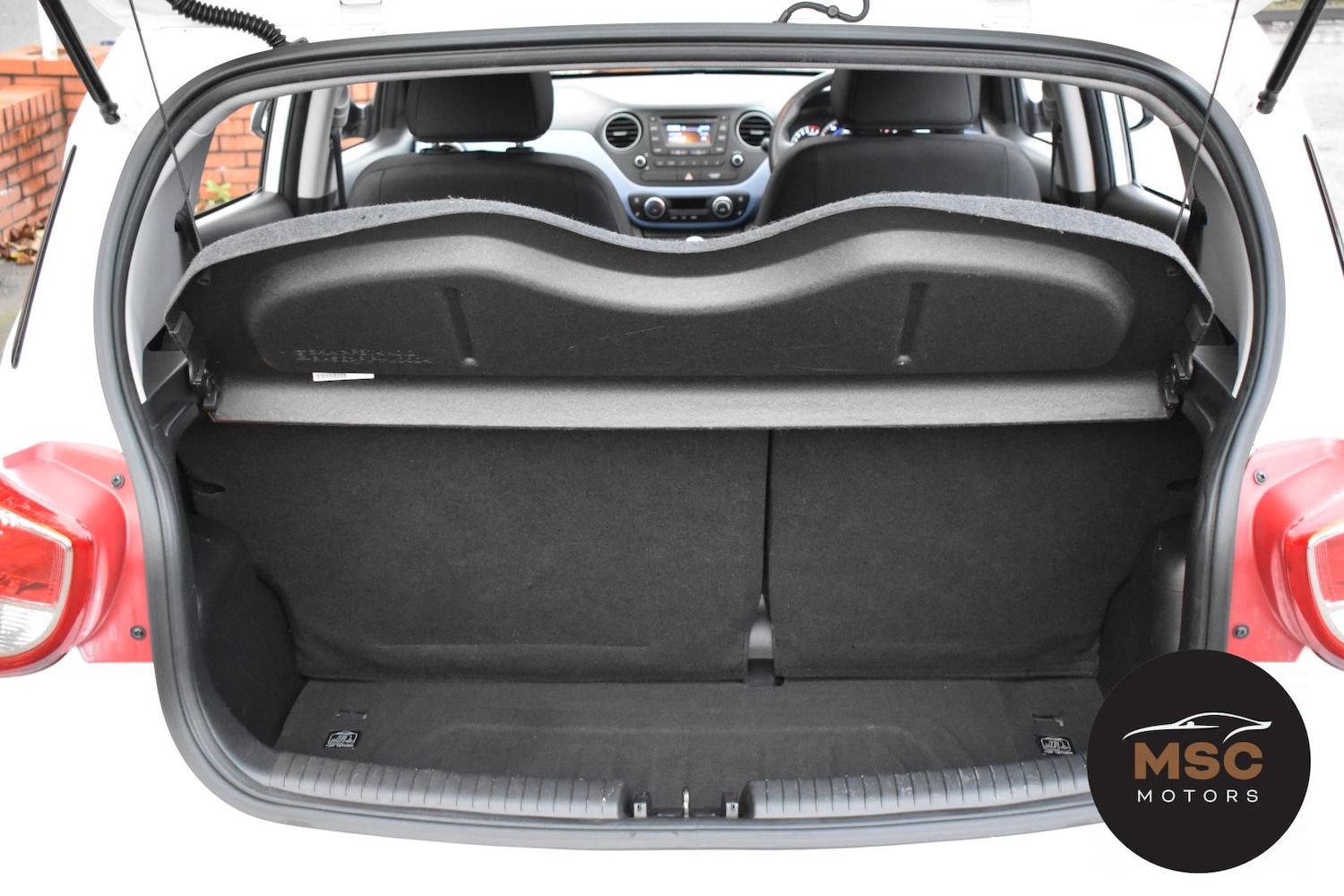 Used Hyundai i10 2016 for sale - 76882168: Photo 50