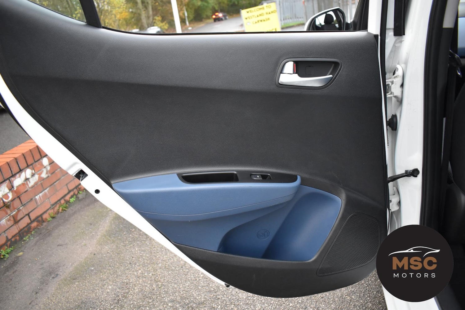 Used Hyundai i10 2016 for sale - 76882168: Photo 53