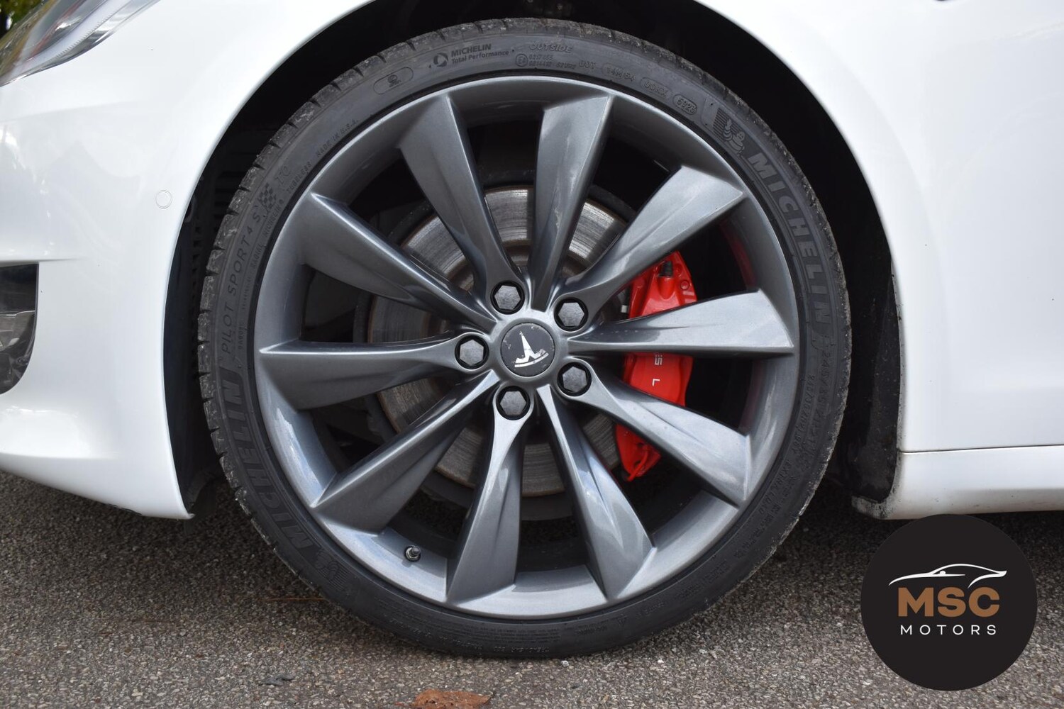 Used Tesla Model S 2017 for sale - 76172729: Photo 28
