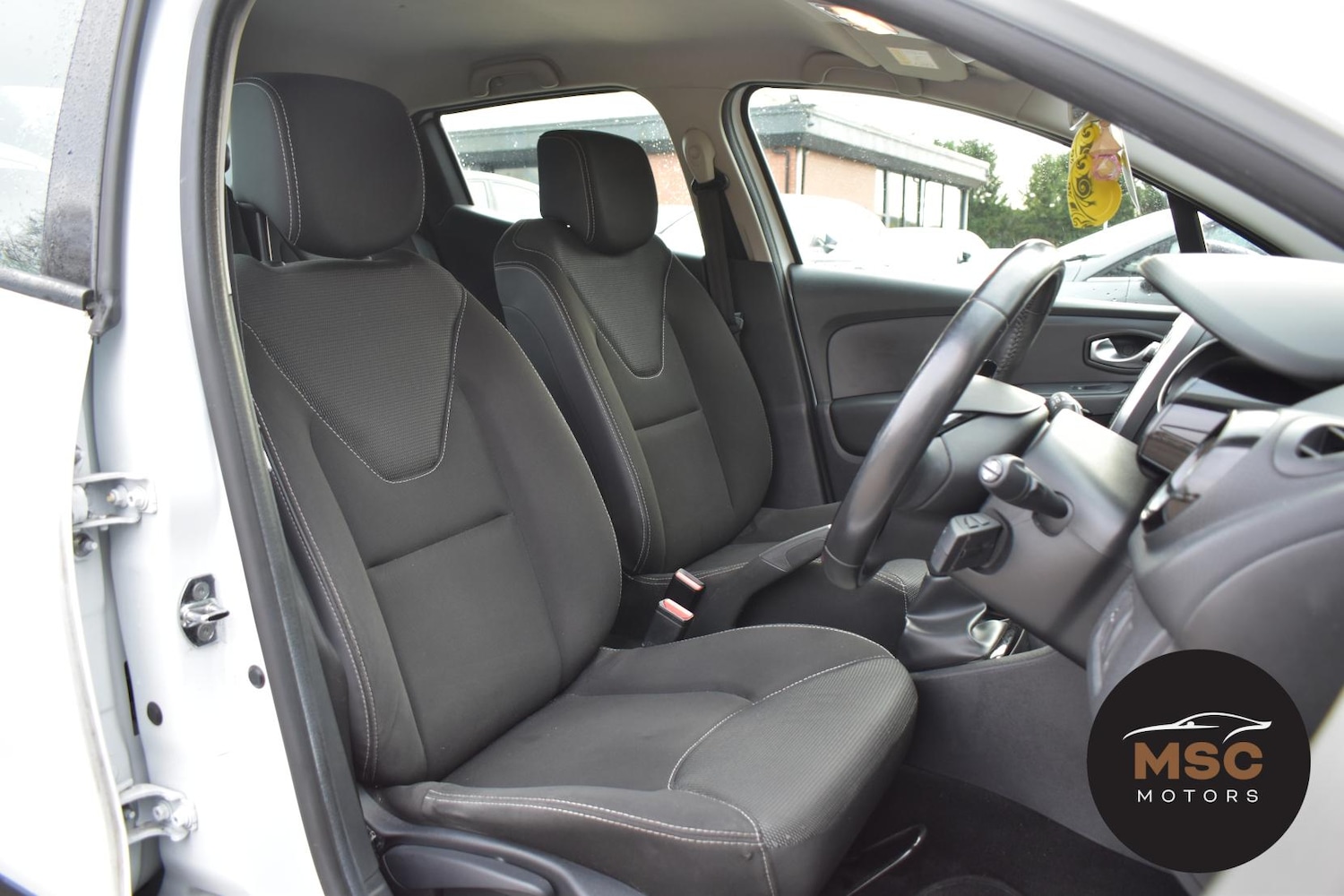 Used Renault Clio 2016 for sale - 77079398: Photo 11