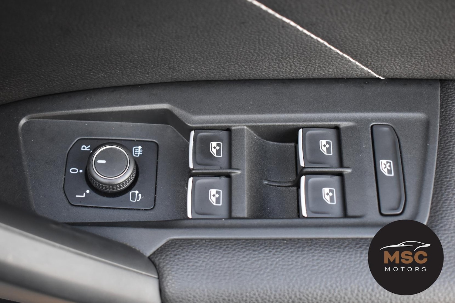 Used Volkswagen Tiguan 2018 for sale - 75960236: Photo 30