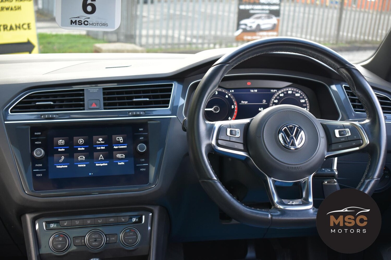 Used Volkswagen Tiguan 2018 for sale - 75960236: Photo 51