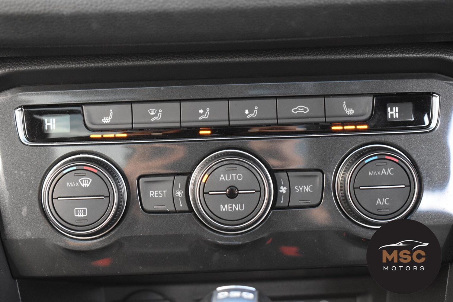 Used Volkswagen Tiguan 2018 for sale - 75960236: Photo 54