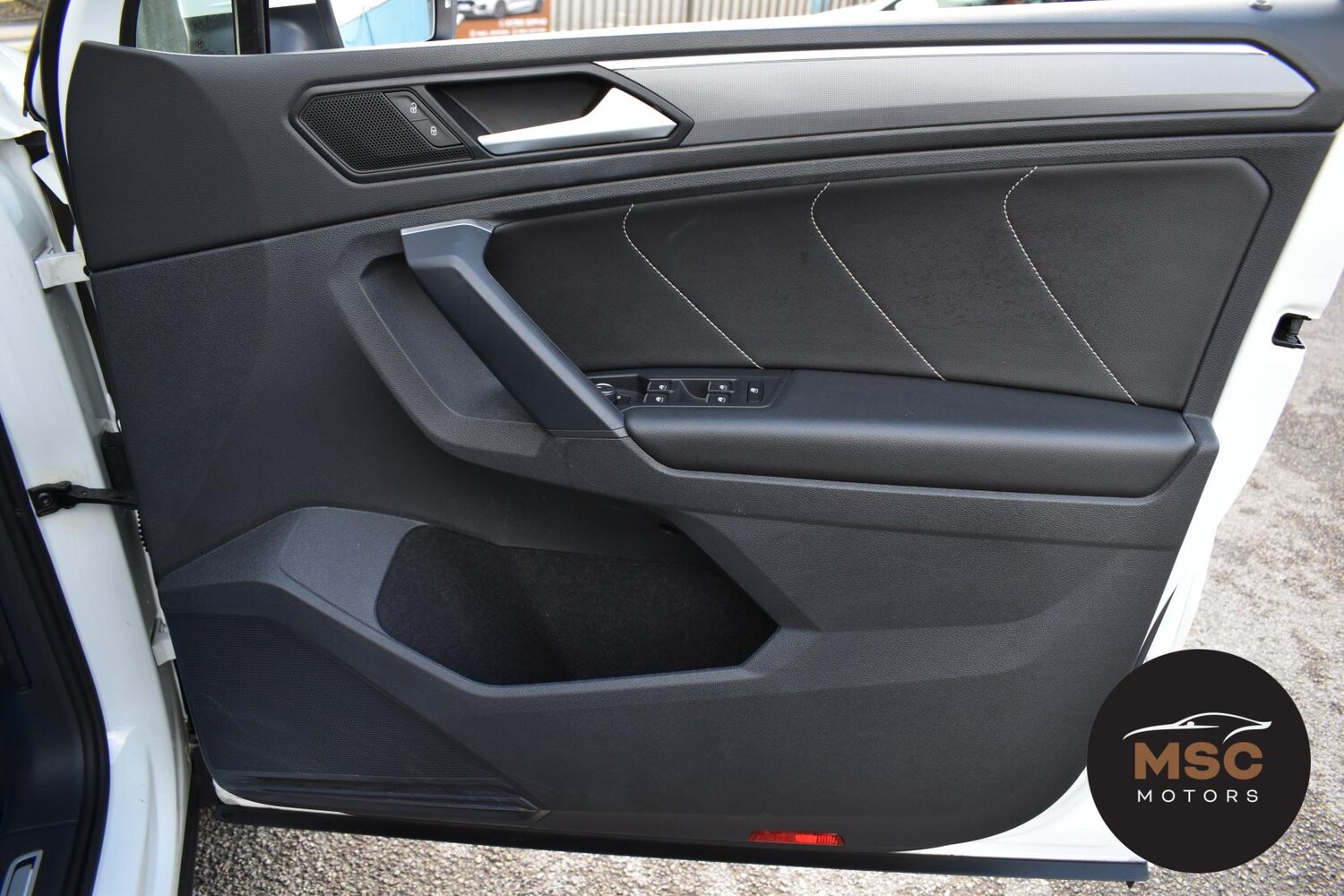 Used Volkswagen Tiguan 2018 for sale - 75960236: Photo 74