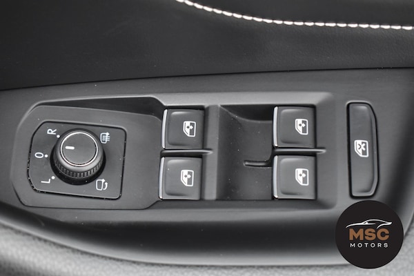 Used Volkswagen Passat 2020 for sale - 75630039: Photo 32