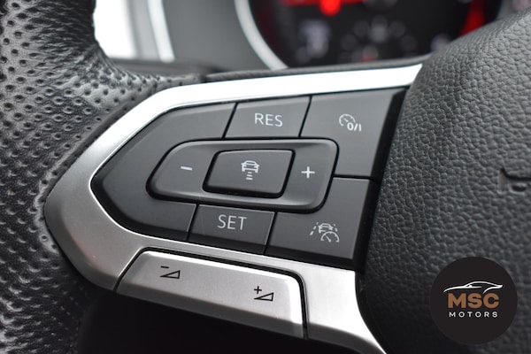 Used Volkswagen Passat 2020 for sale - 75630039: Photo 55