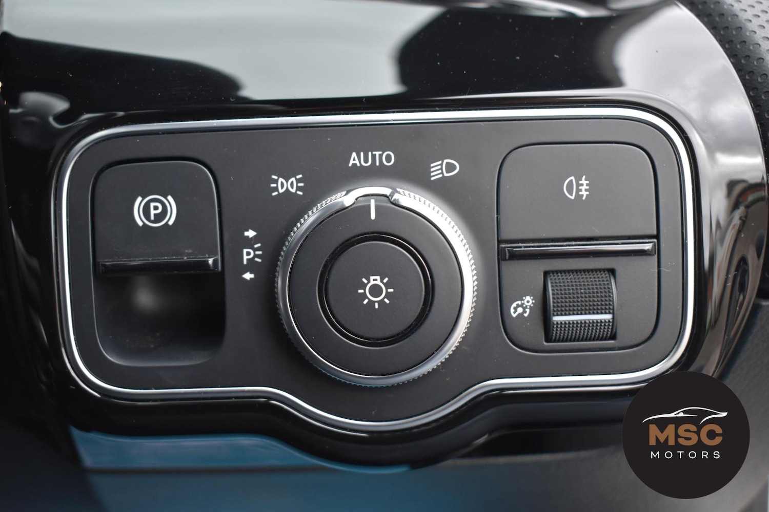 Used Mercedes-Benz A-Class 2019 for sale - 77353952: Photo 31