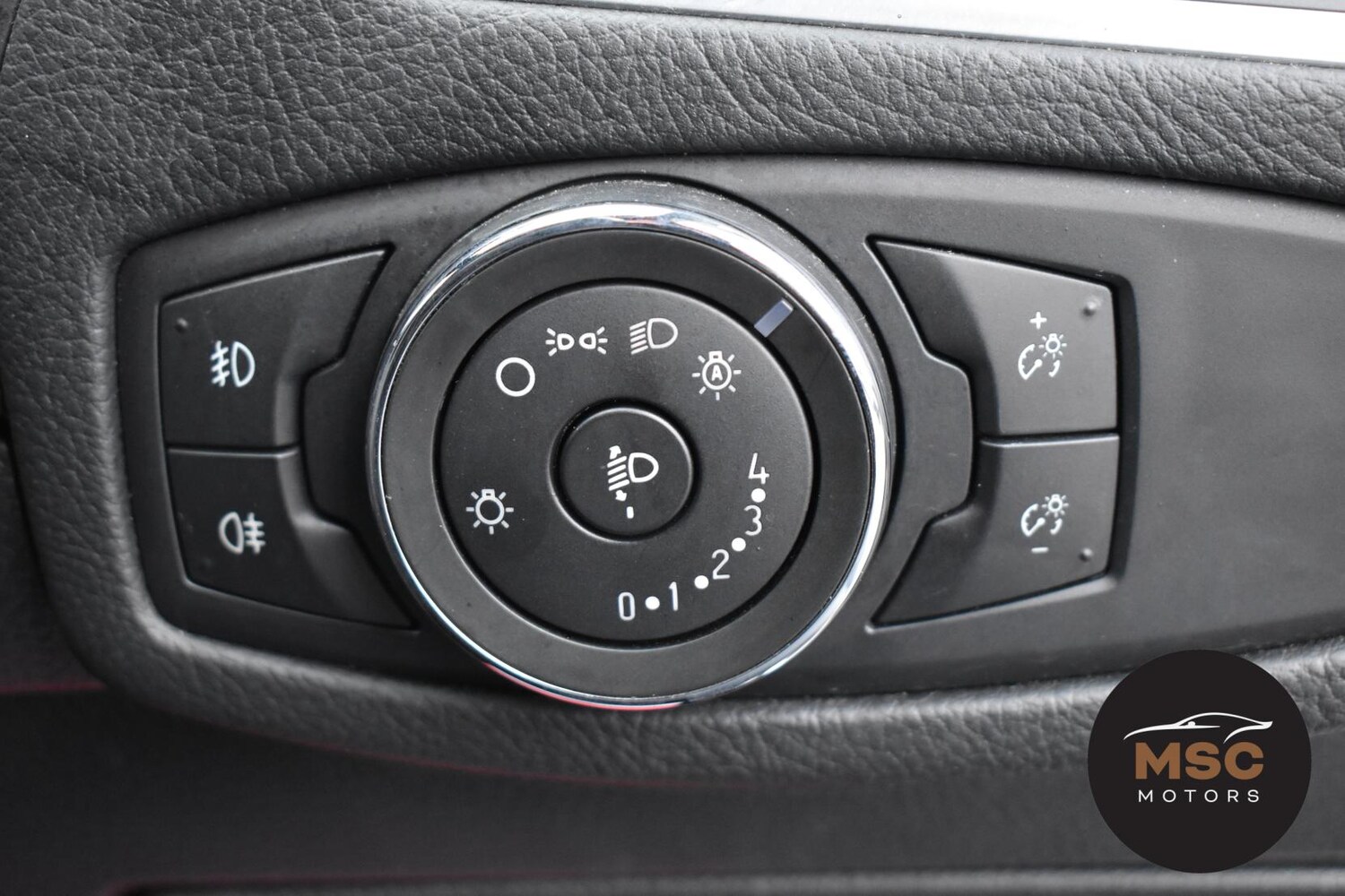 Used Ford S-Max 2015 for sale - 77462044: Photo 30