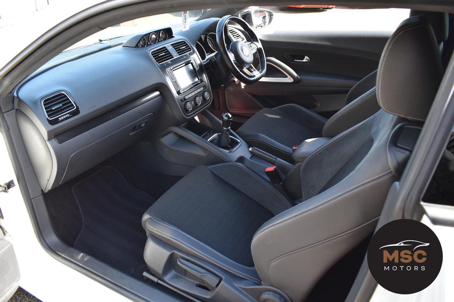 Used Volkswagen Scirocco 2017 for sale - 77409902: Photo 33