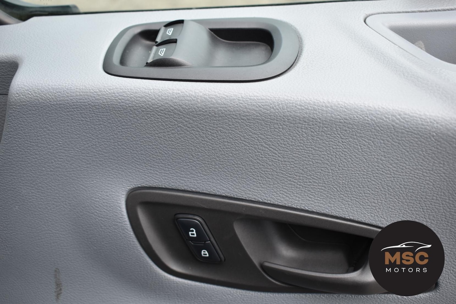 Used Ford Transit 2017 for sale - 76643875: Photo 30