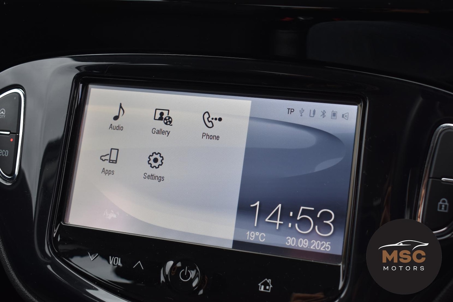 Used Vauxhall Corsa 2015 for sale - 76117685: Photo 16