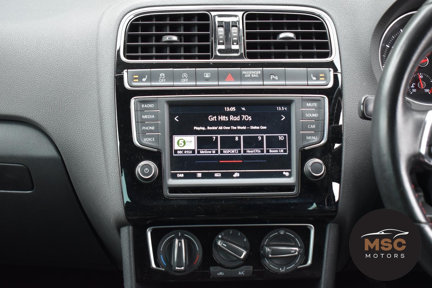 Used Volkswagen Polo 2016 for sale - 76384853: Photo 16