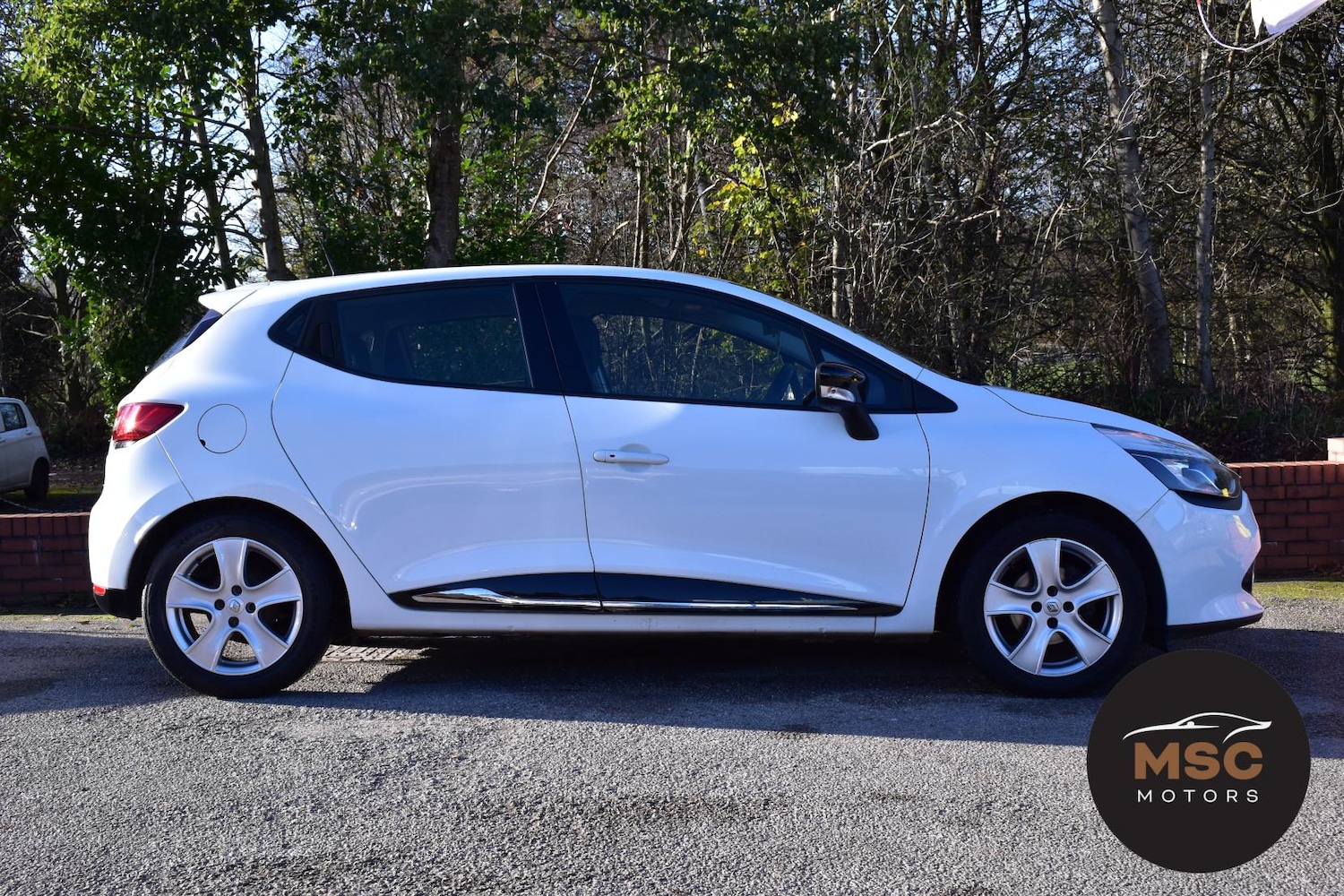 Used Renault Clio 2016 for sale - 76643873: Photo 22