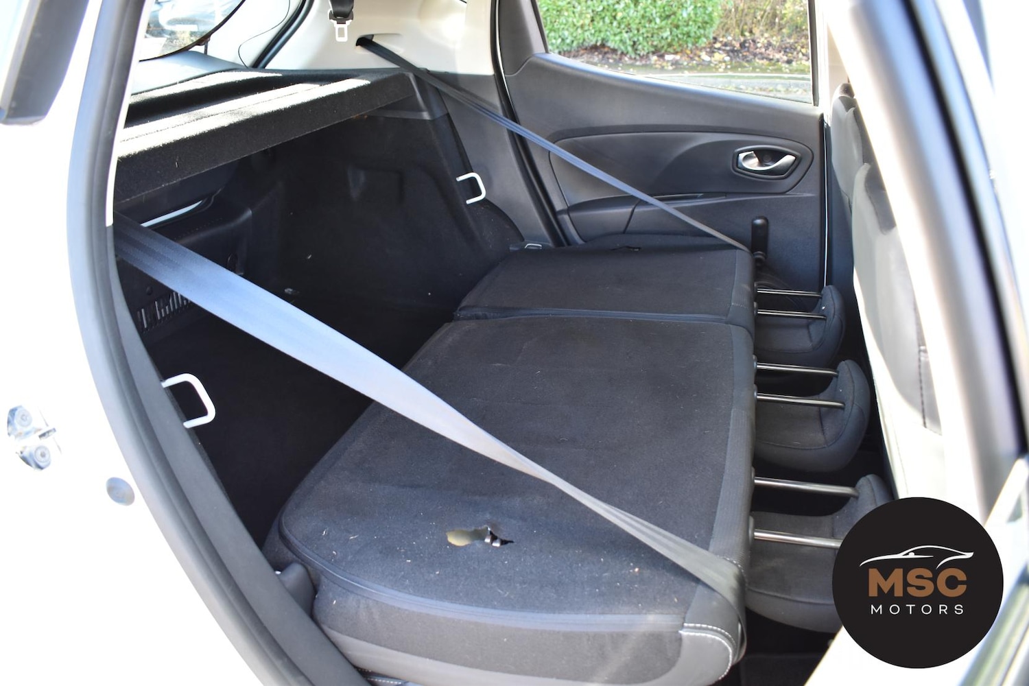 Used Renault Clio 2016 for sale - 76643873: Photo 36