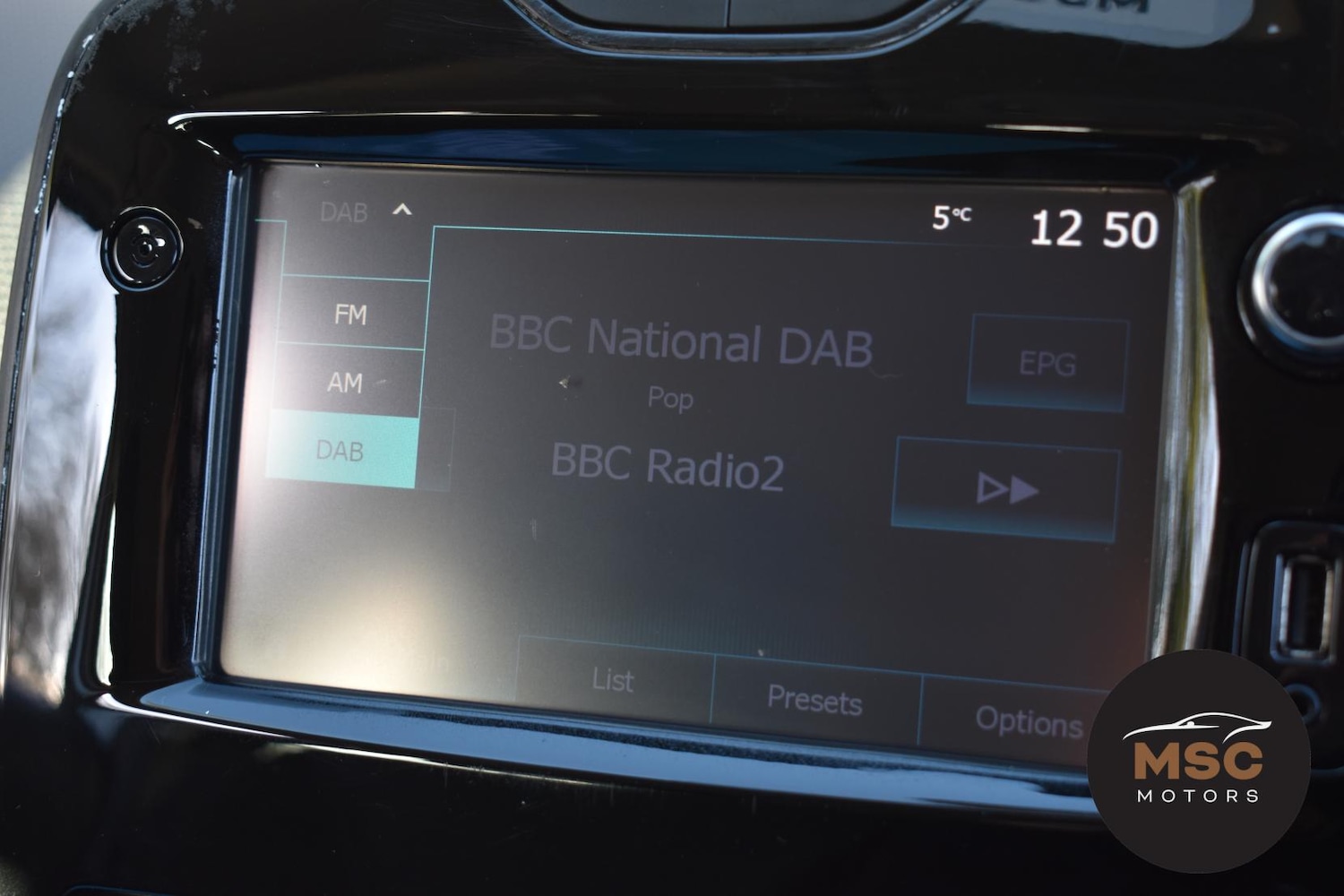 Used Renault Clio 2016 for sale - 76643873: Photo 51