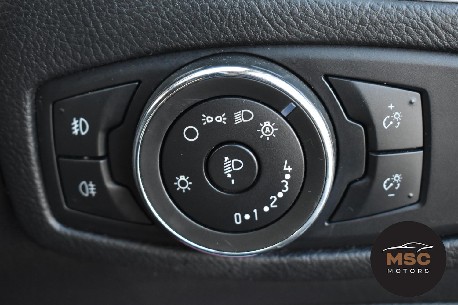 Used Ford S-Max 2017 for sale - 77950896: Photo 30