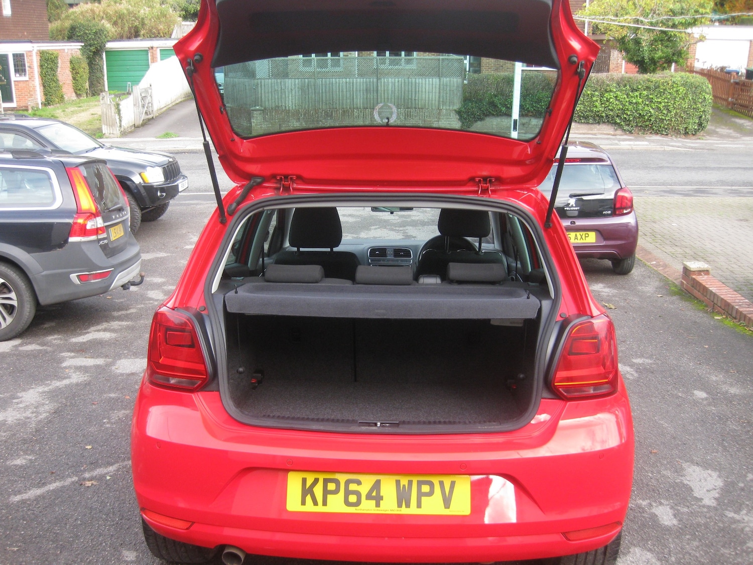 Used Volkswagen Polo 2014 for sale - 76494989: Photo 9