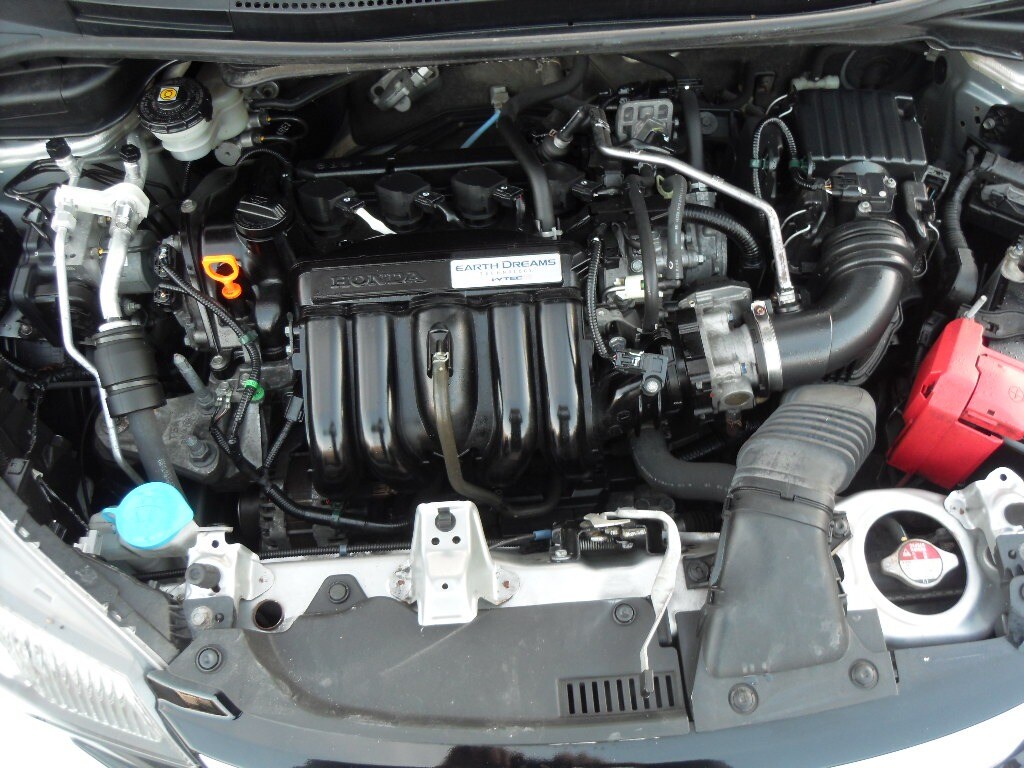 Used Honda Jazz 2016 for sale - 76096948: Photo 13