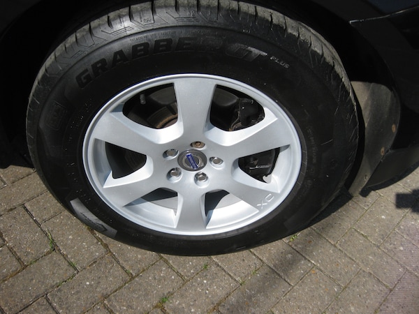 Used Volvo XC60 2010 for sale - 74559216: Photo 15