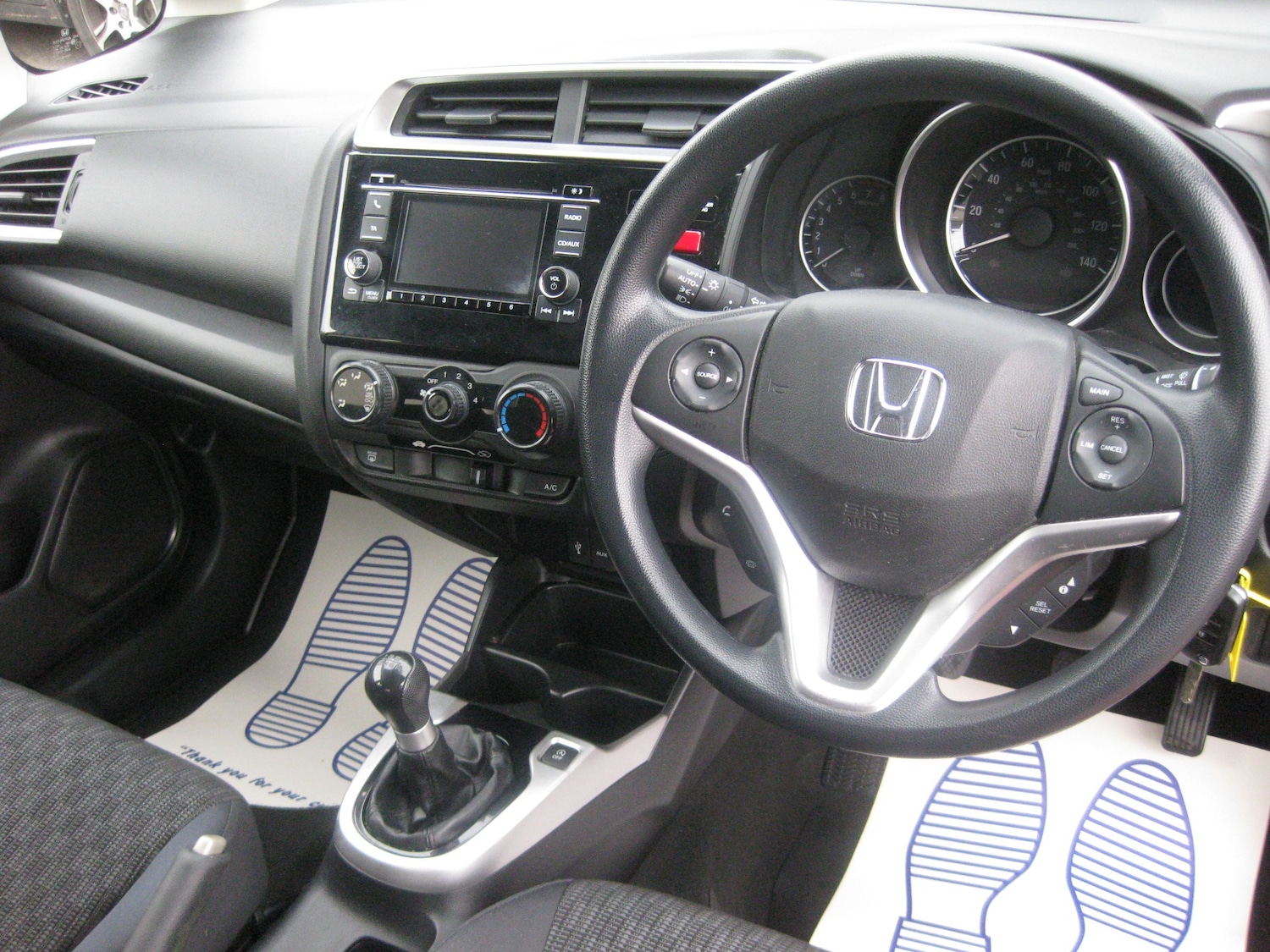 Used Honda Jazz 2015 for sale - 76107452: Photo 10