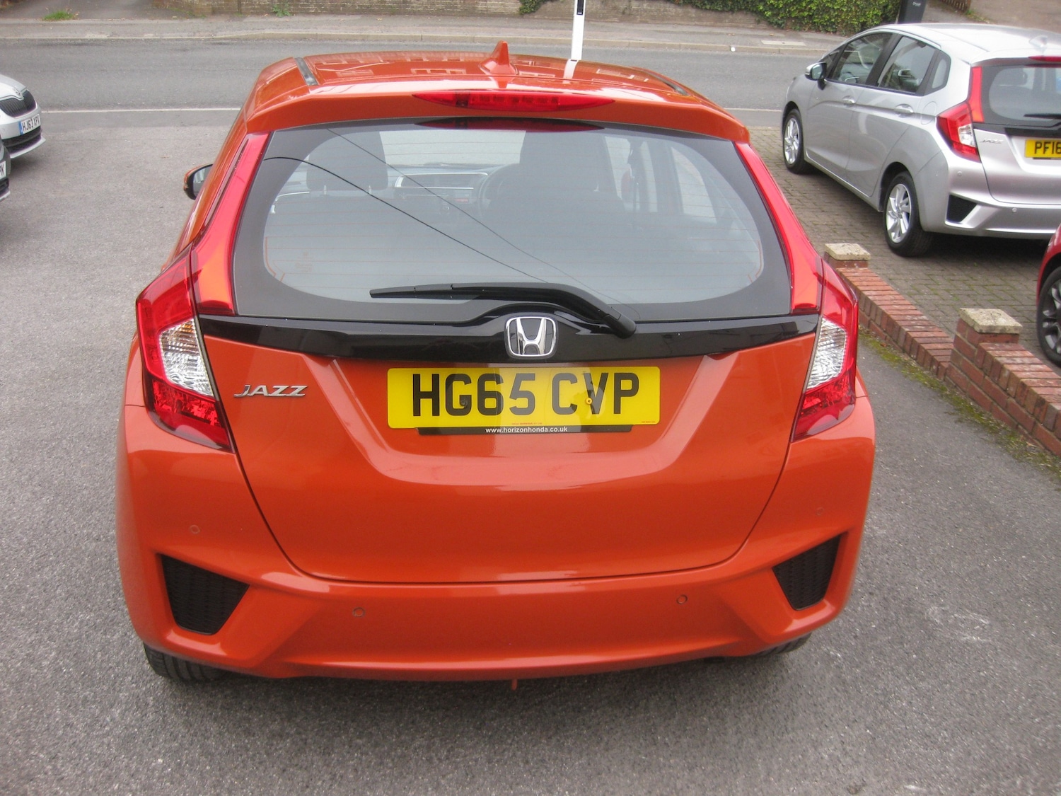 Used Honda Jazz 2015 for sale - 76107452: Photo 6