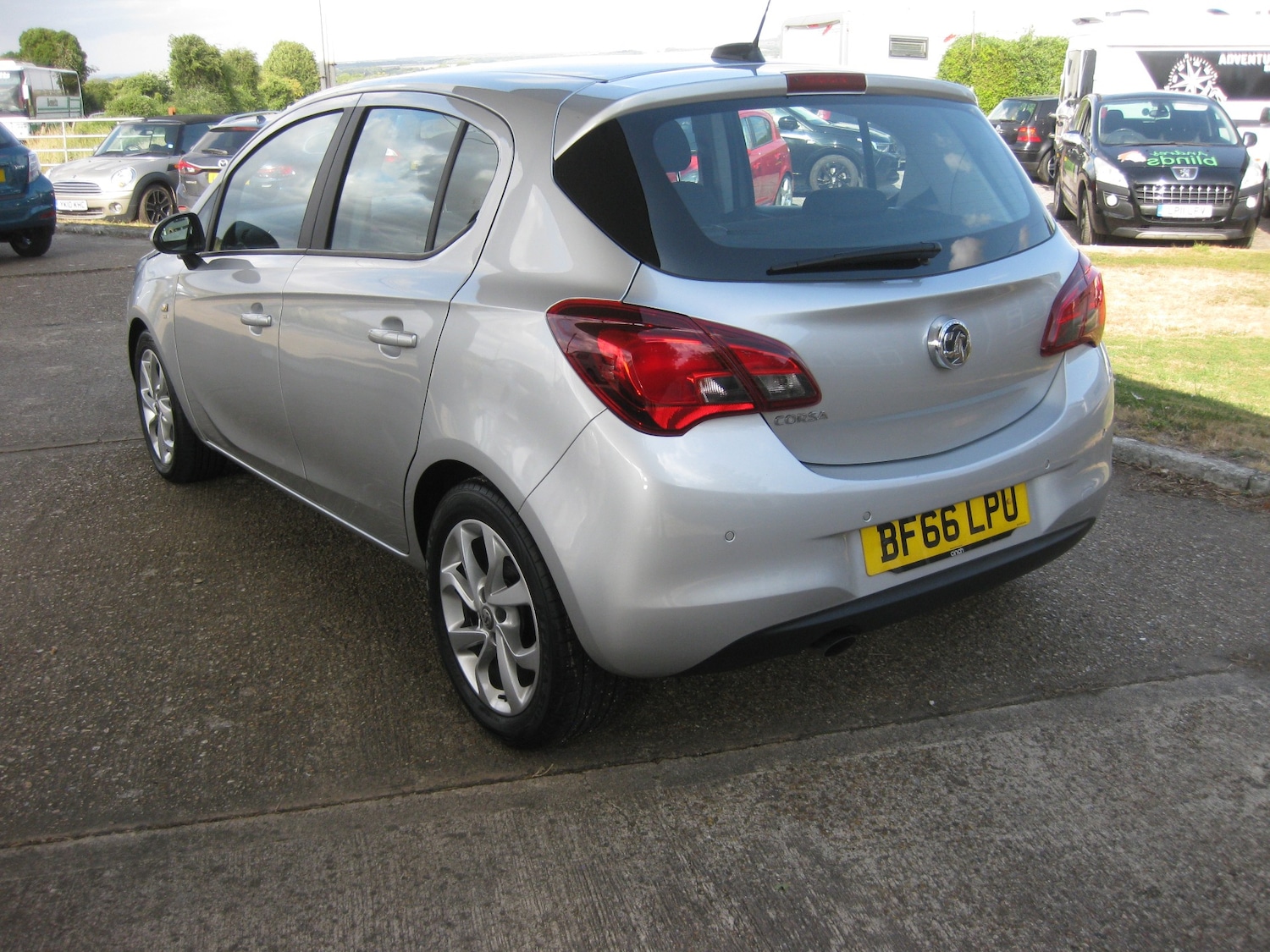 Used Vauxhall Corsa 2016 for sale - 76107074: Photo 4