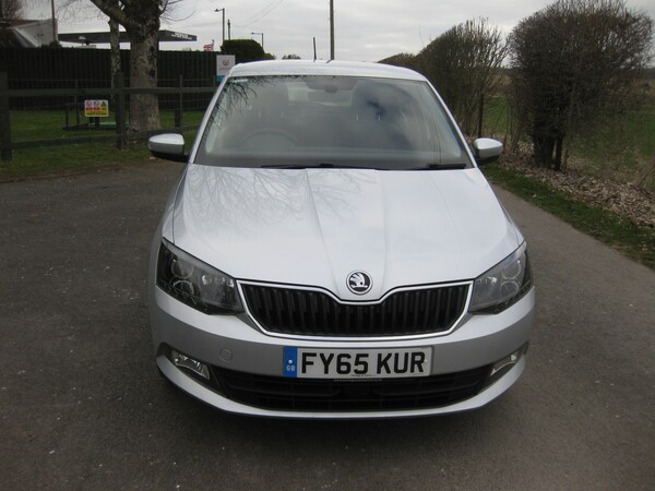 Used Skoda Fabia 2015 for sale - 74414829: Photo 2