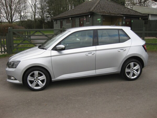 Used Skoda Fabia 2015 for sale - 74414829: Photo 4
