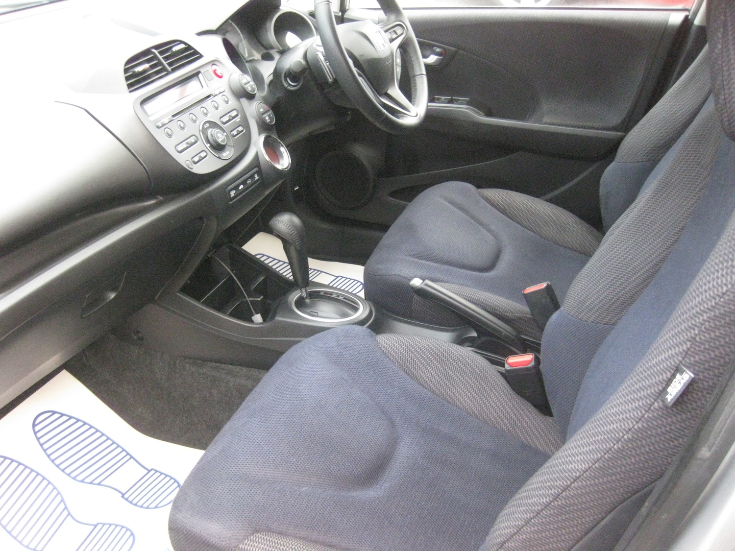 Used Honda Jazz 2014 for sale - 77118684: Photo 13