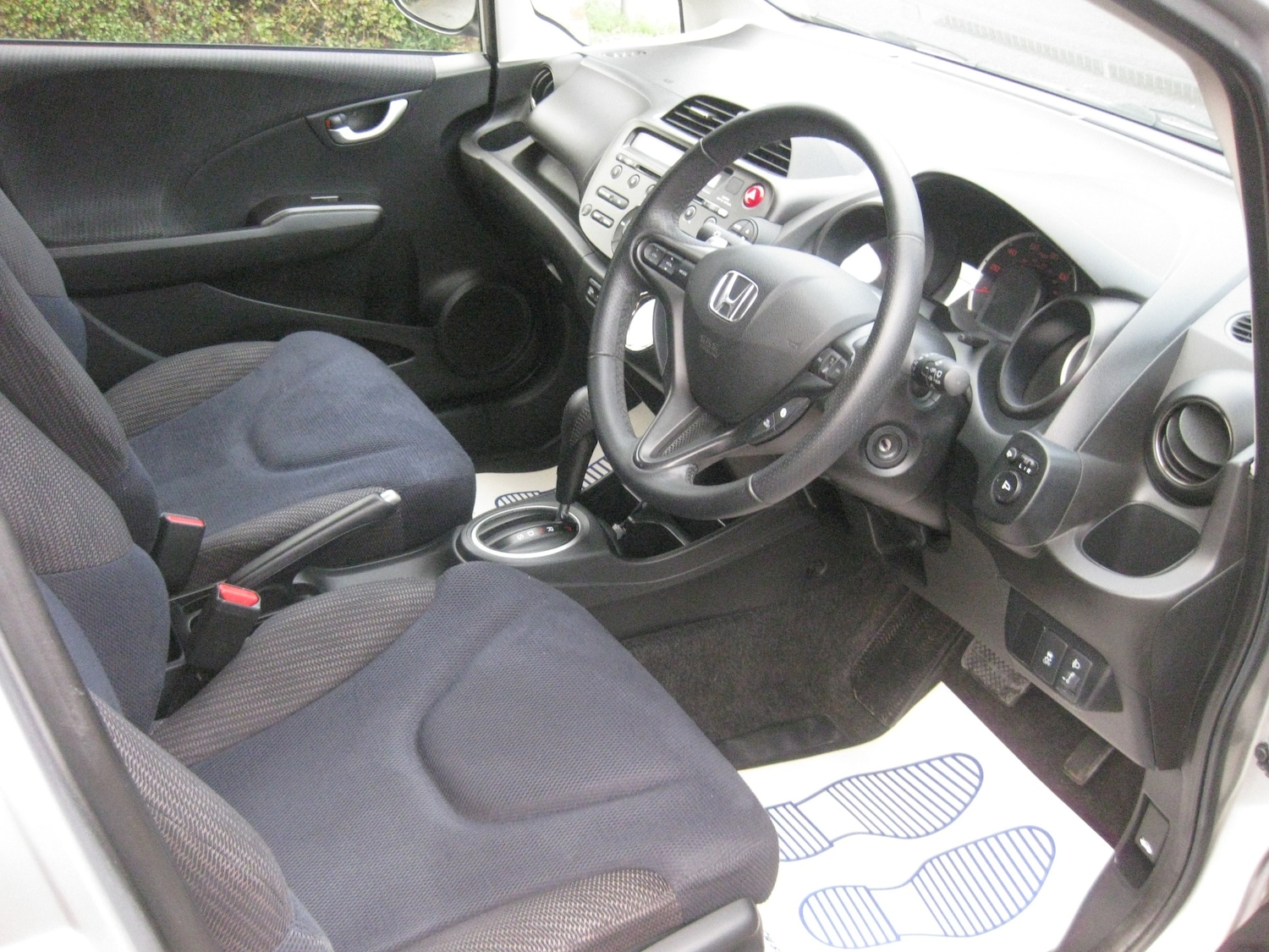 Used Honda Jazz 2014 for sale - 77118684: Photo 9