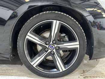 Used Volvo V60 2016 for sale - 74841341: Photo