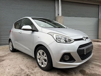 Used Hyundai i10 2014 for sale - 76946780: Photo
