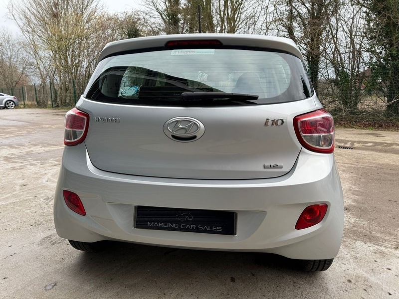 Used Hyundai i10 2014 for sale - 76946780: Photo 2