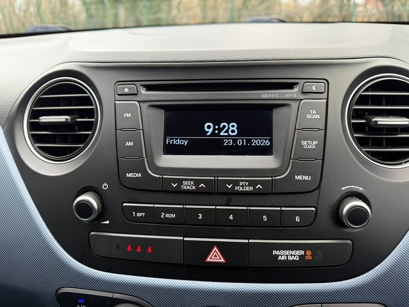 Used Hyundai i10 2014 for sale - 76946780: Photo 27