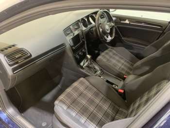 Used Volkswagen Golf 2016 for sale - 75336401: Photo