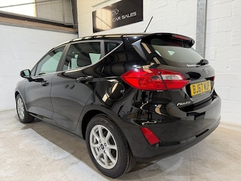Used Ford Fiesta 2017 for sale - 75936631: Photo