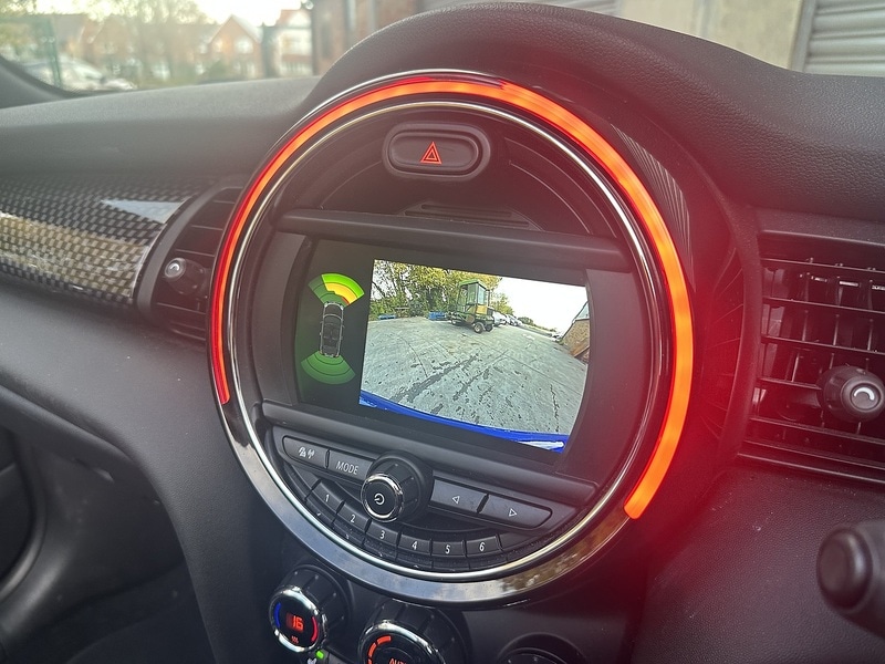 Used MINI Convertible 2019 for sale - 76232367: Photo 8