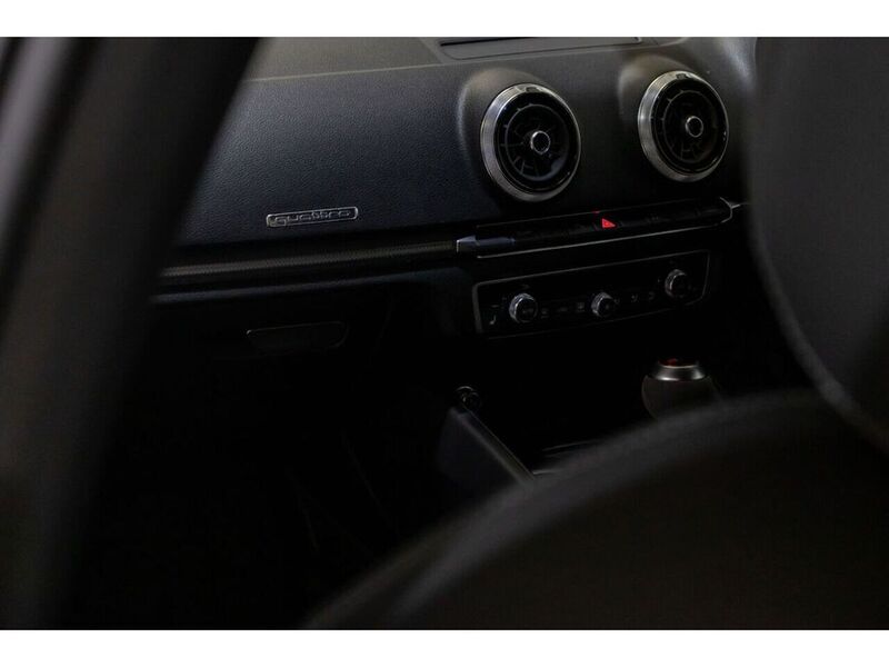 Used Audi RS3 2018 for sale - 75823675: Photo 10