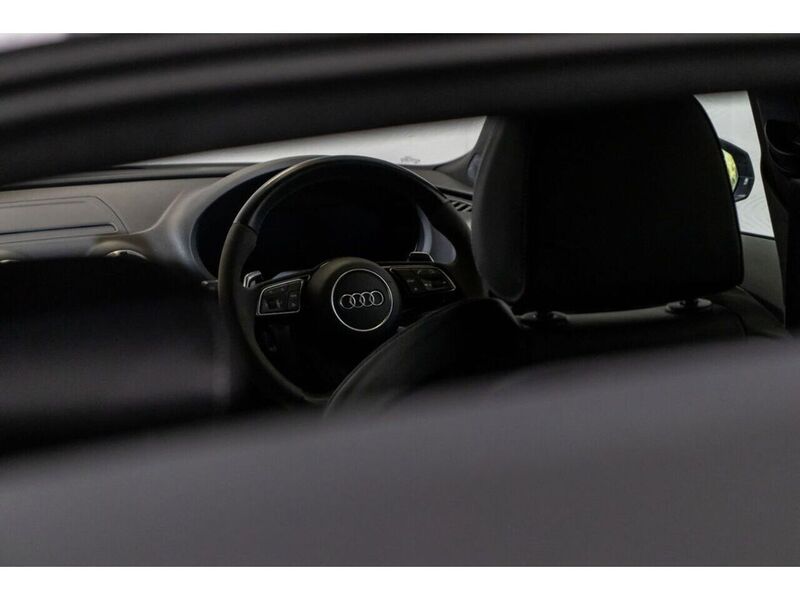 Used Audi RS3 2018 for sale - 75823675: Photo 12