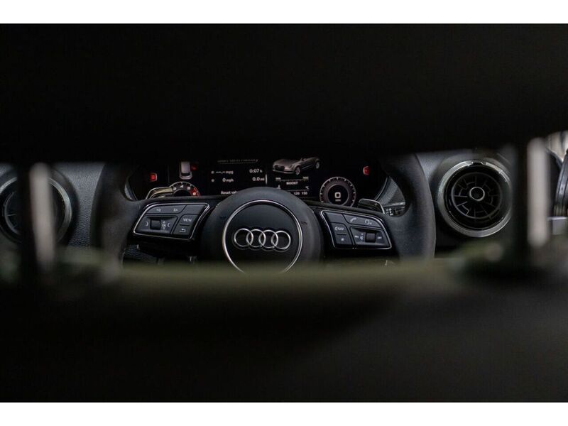 Used Audi RS3 2018 for sale - 75823675: Photo 24