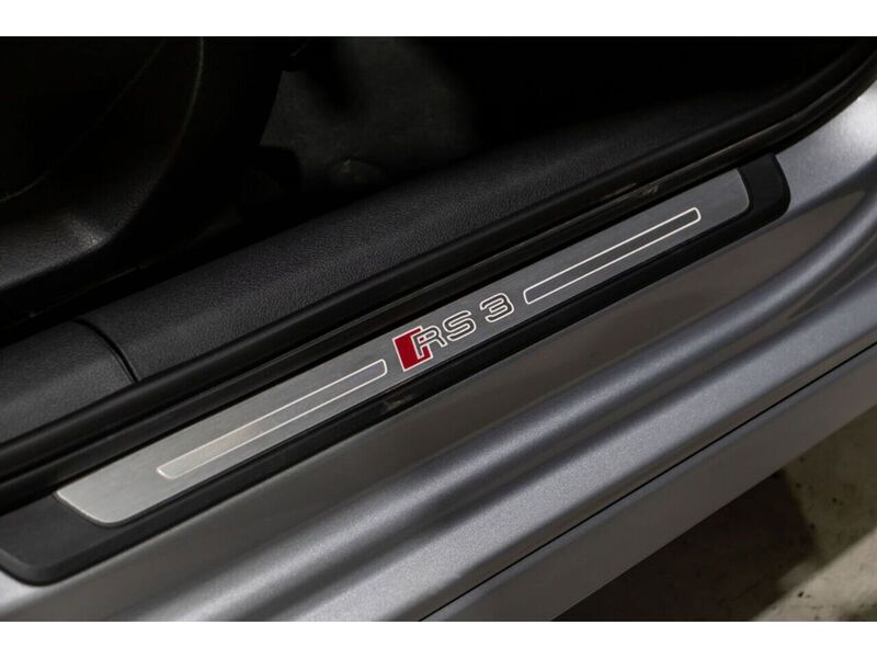 Used Audi RS3 2018 for sale - 75823675: Photo 30