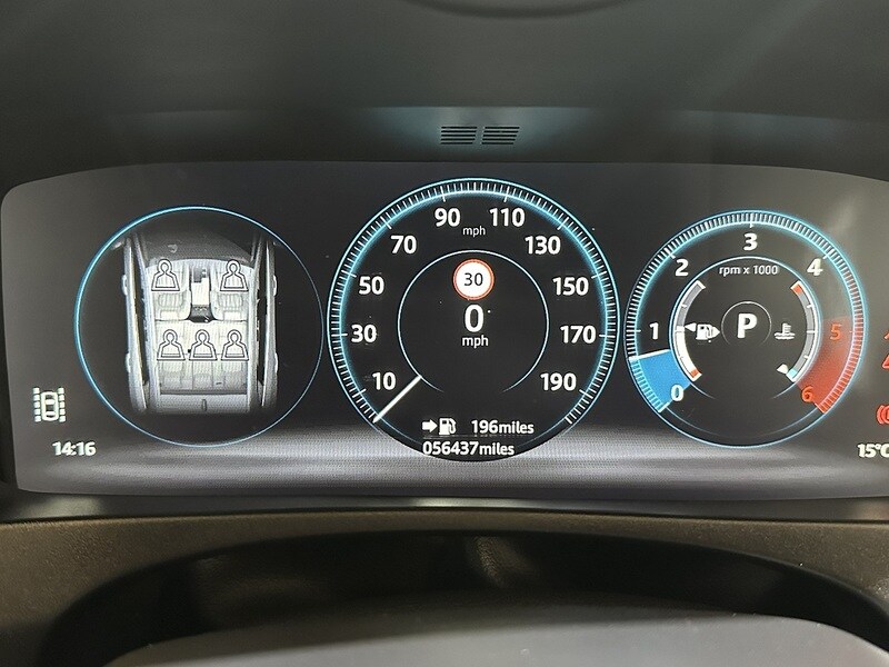 Used Jaguar F-Pace 2016 for sale - 76536286: Photo 12