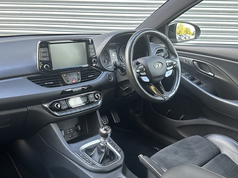 Used Hyundai i30 2019 for sale - 76232361: Photo 2